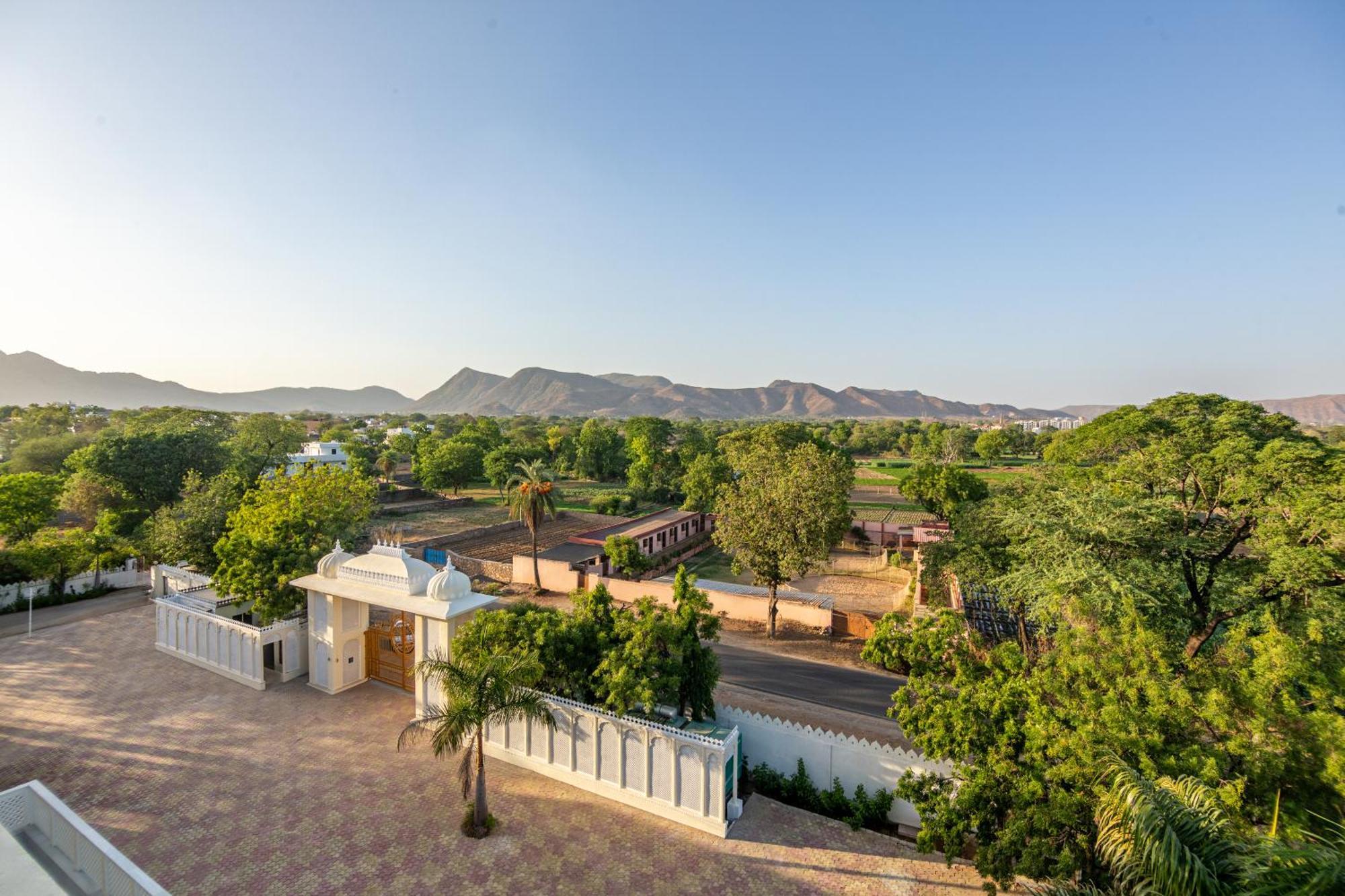 Sterling Aravalli อุเดเปอร์ ภายนอก รูปภาพ